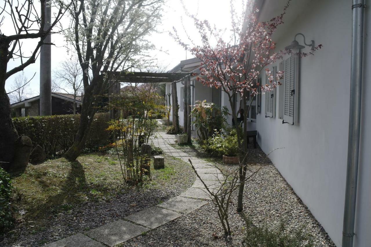 Casa Banana Apartment Castino Exterior photo