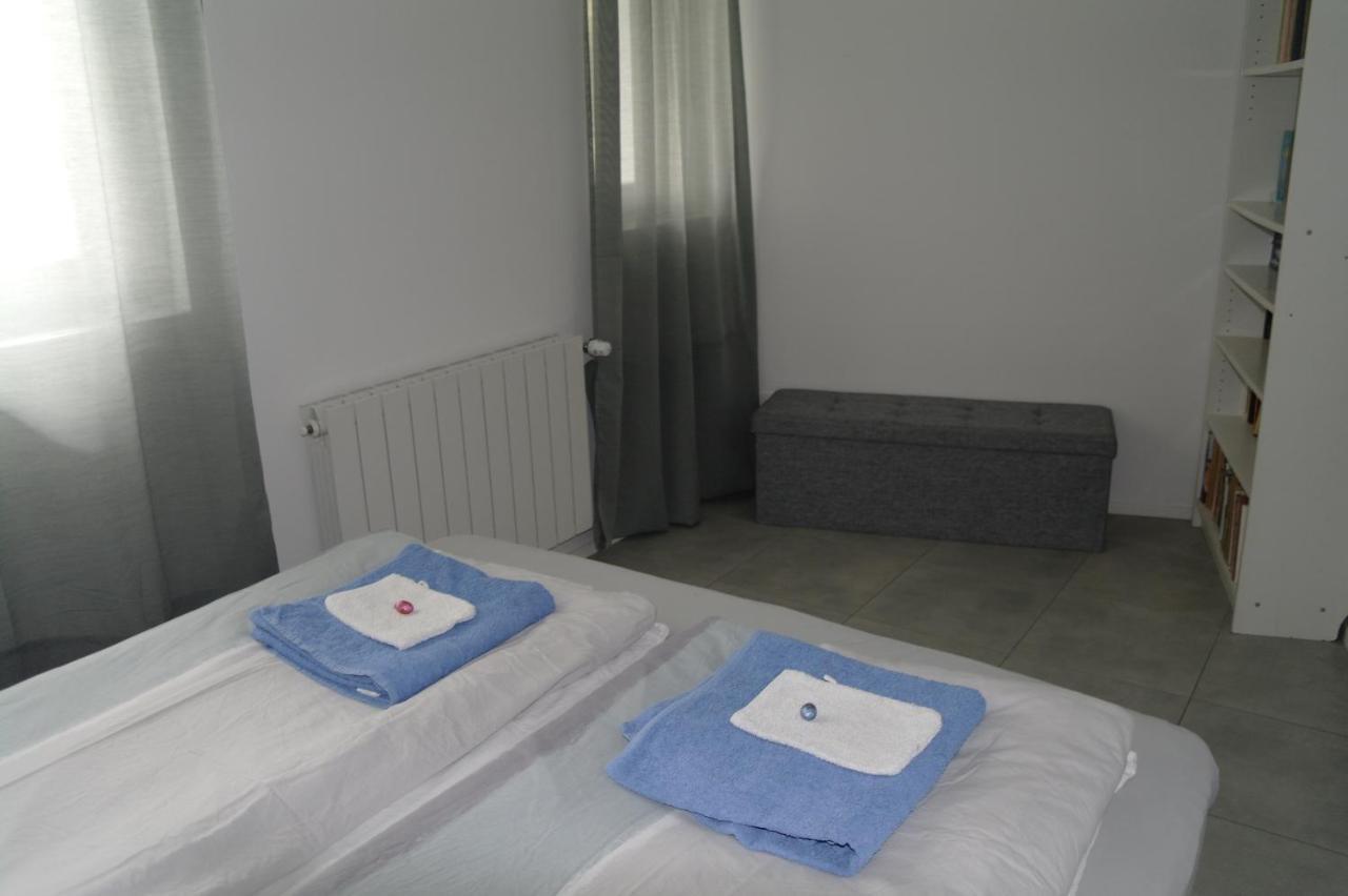 Casa Banana Apartment Castino Exterior photo