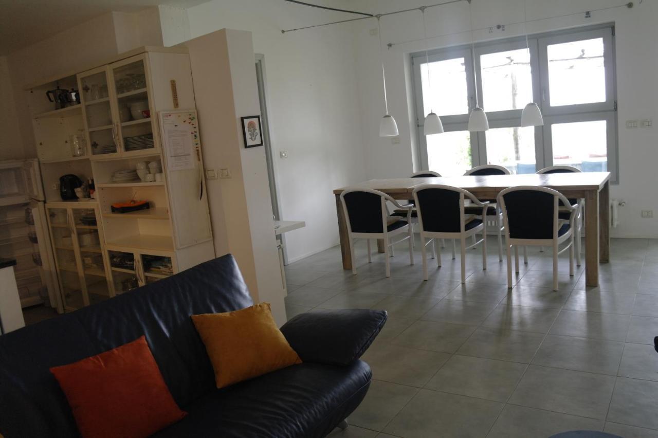 Casa Banana Apartment Castino Exterior photo
